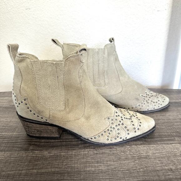 Amuse Society x Matisse Suede Studded Western Booties Size 6.5 - Picture 2 of 8